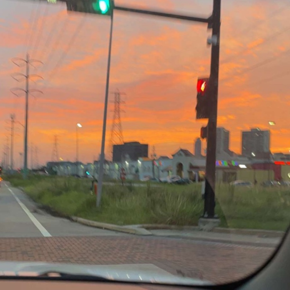 Meet your Posher, Talia